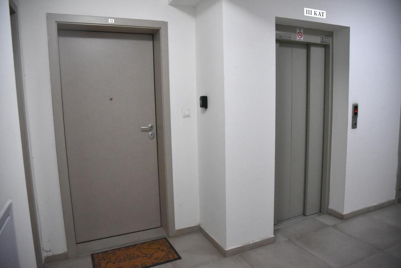 Modern & Cozy Apartamento Escópia Exterior foto